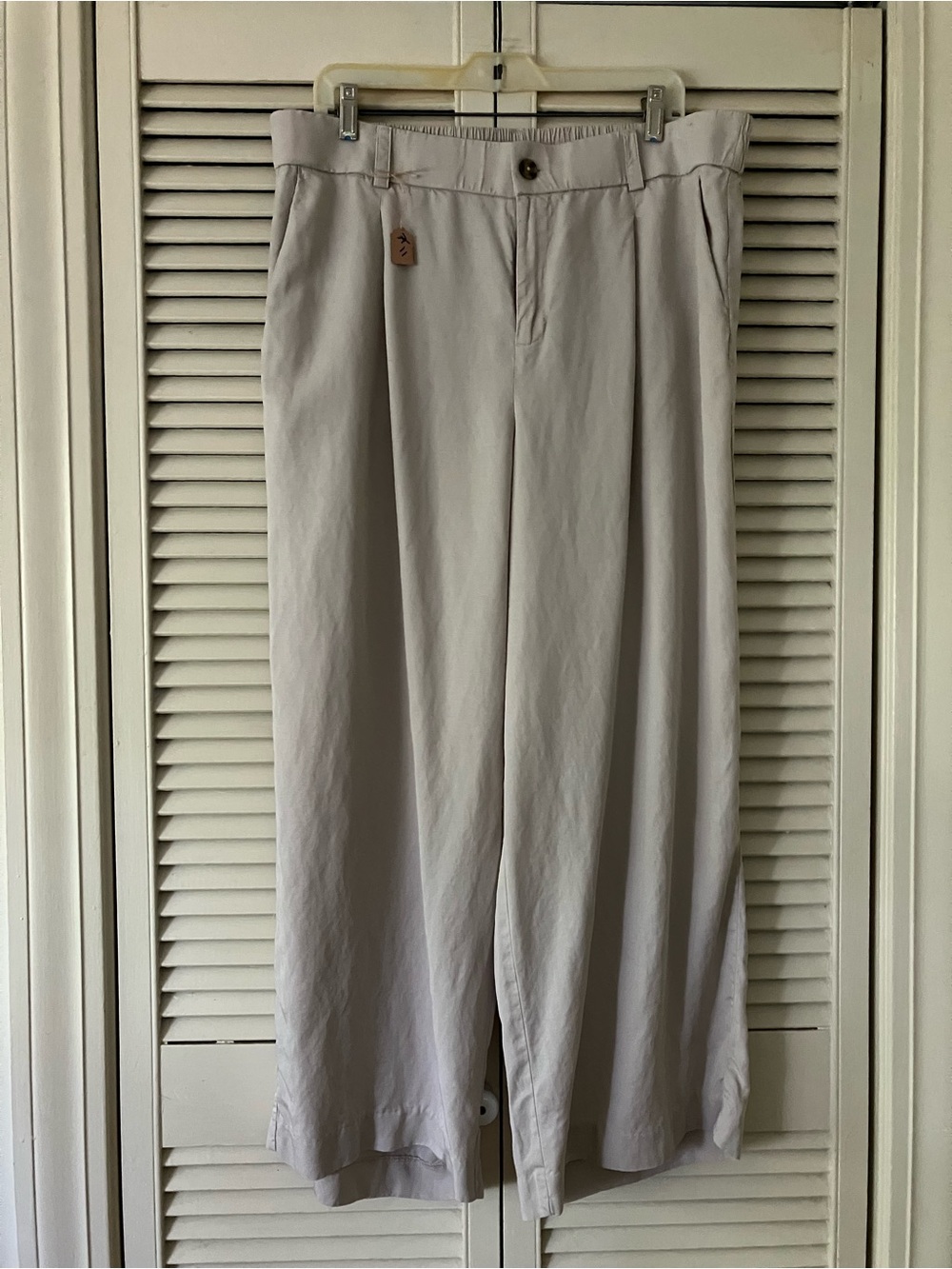 Torrid Size 16S Light Taupe Wide-Leg Linen Blend pants